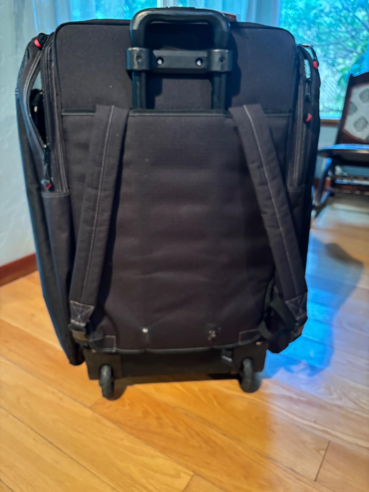 Cressi Strong Capacity Roller Luggage Bag with Backpack Straps - Moby 5 designed in Italy customer photo 2