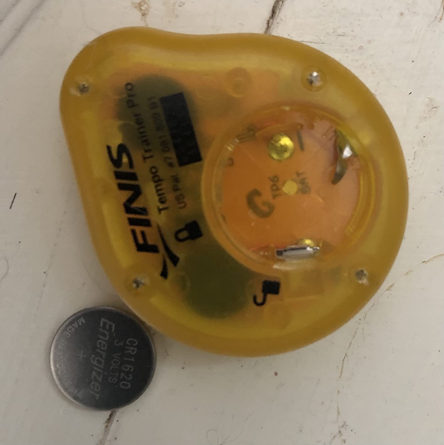 FINIS Tempo Trainer Pro - Waterproof Audible Swim Metronome - Adjustable Stroke Tempo - 3 Training Modes, Yellow/Black customer photo 1