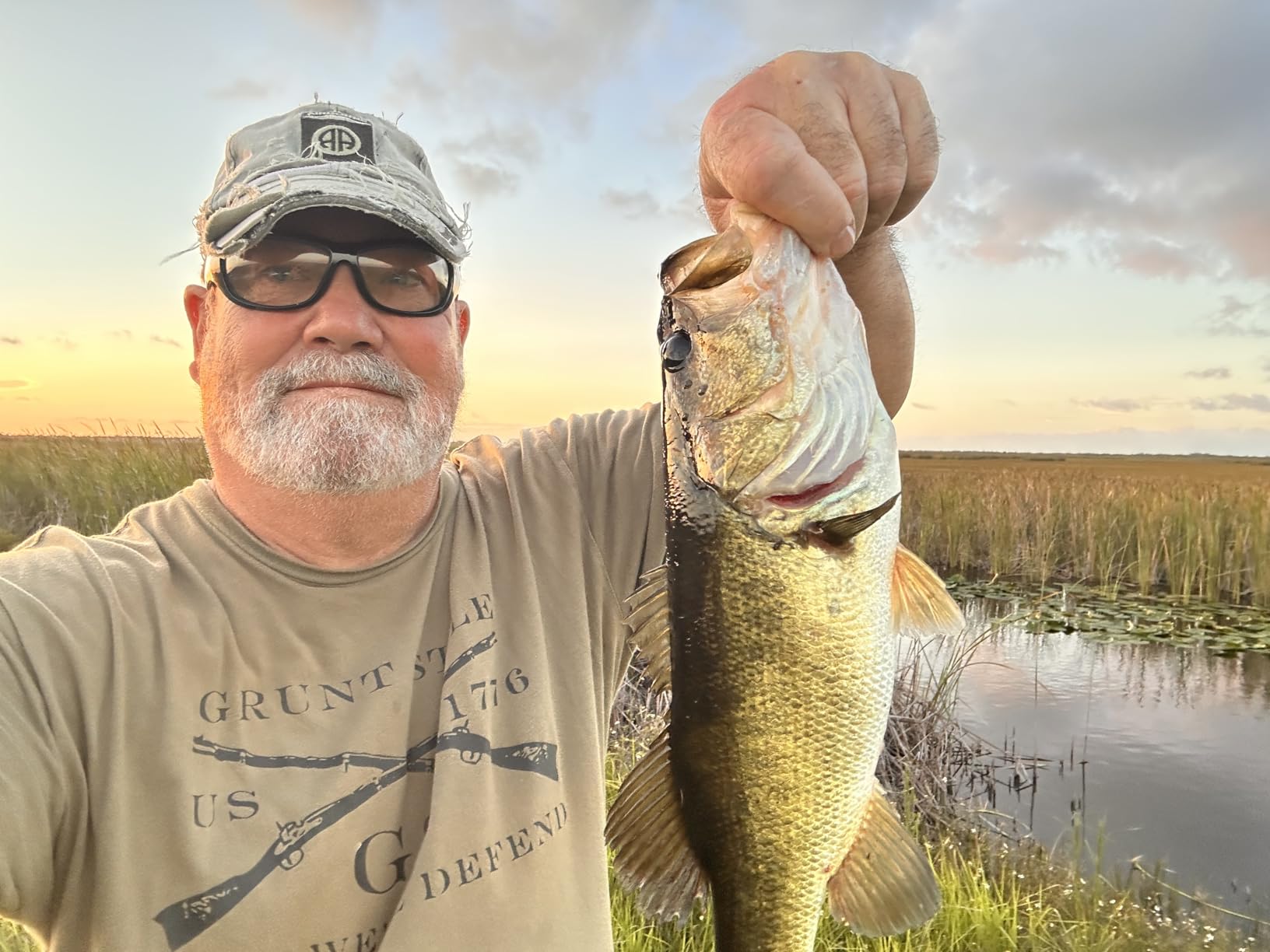 Booyah Pad Crasher Topwater Bass Fishing Hollow Body Frog Lure with Weedless Hooks customer photo 2