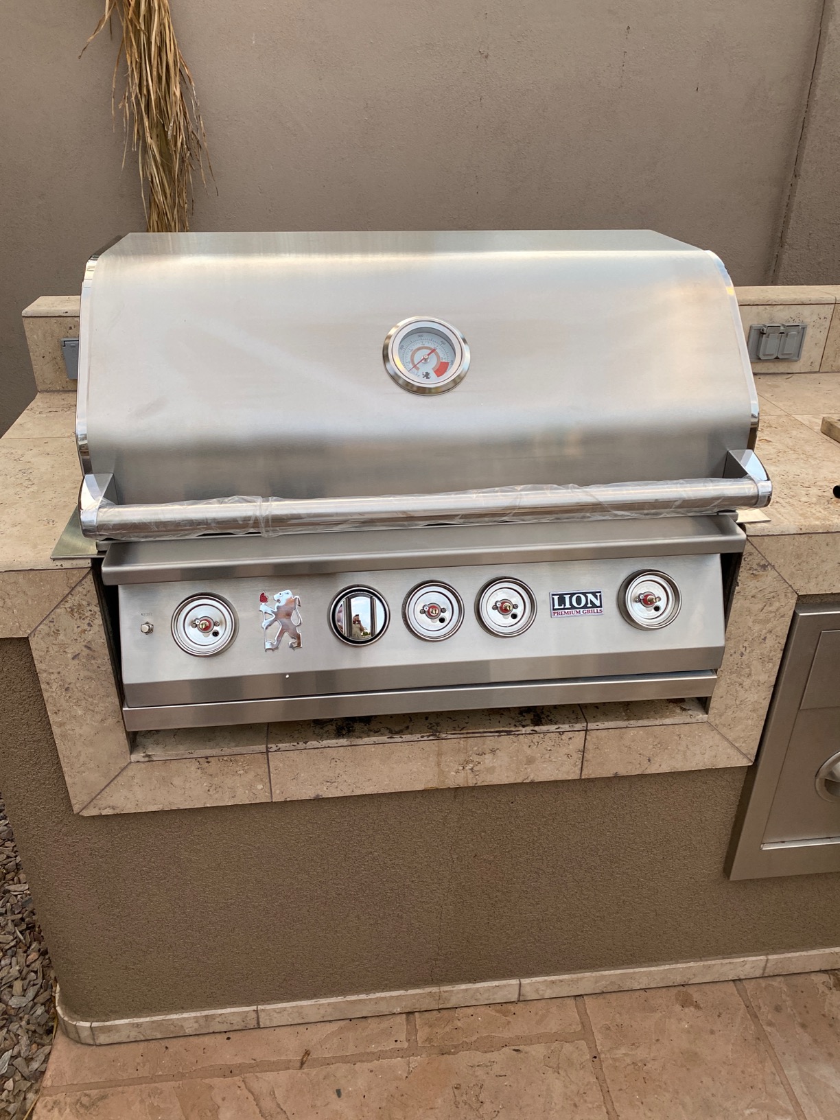 Lion Premium Grills L75623 32