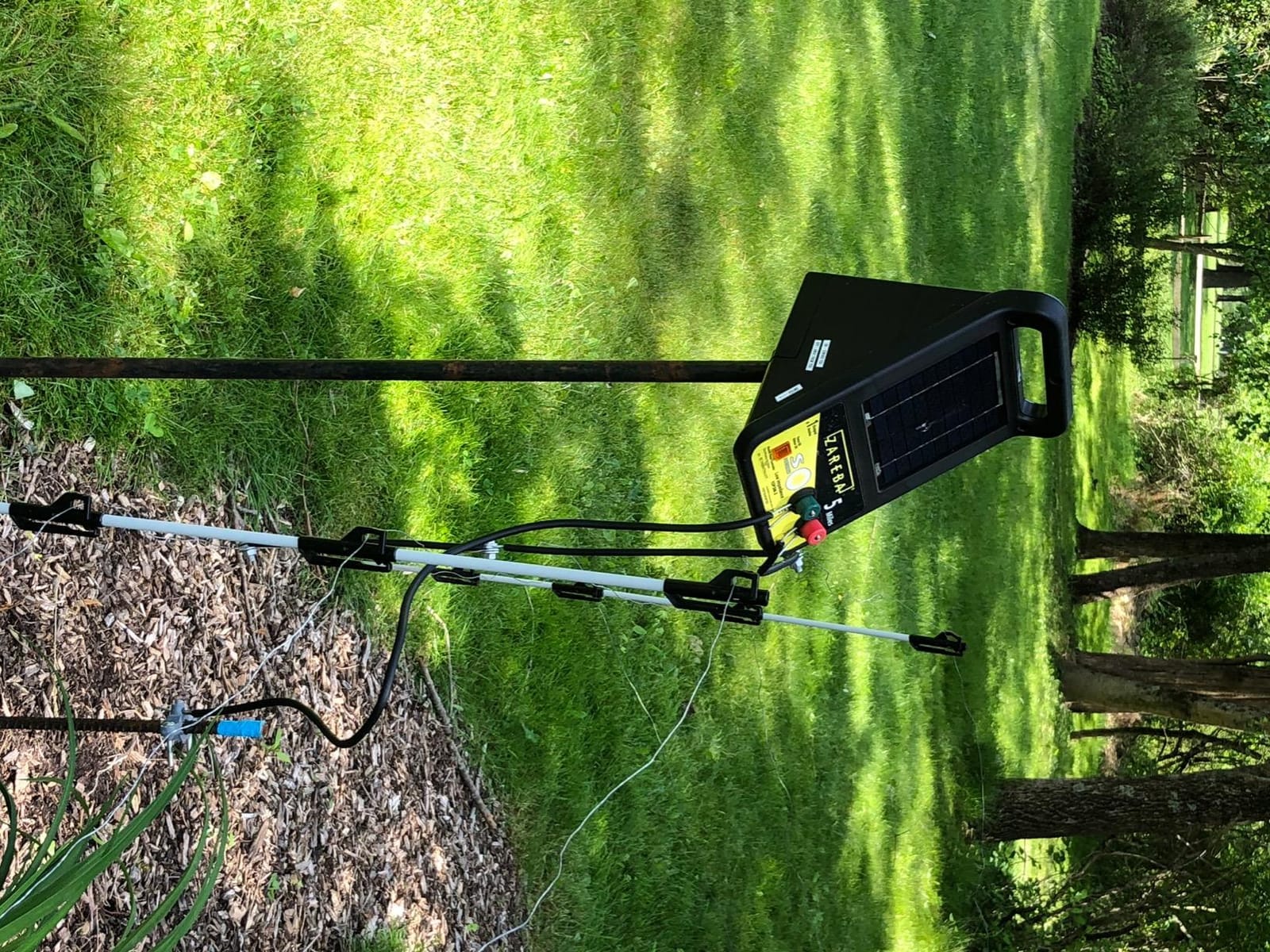 Zareba Solar Electric Fence Charger, 5 Mile Range Low Impedance Energizer customer photo 1