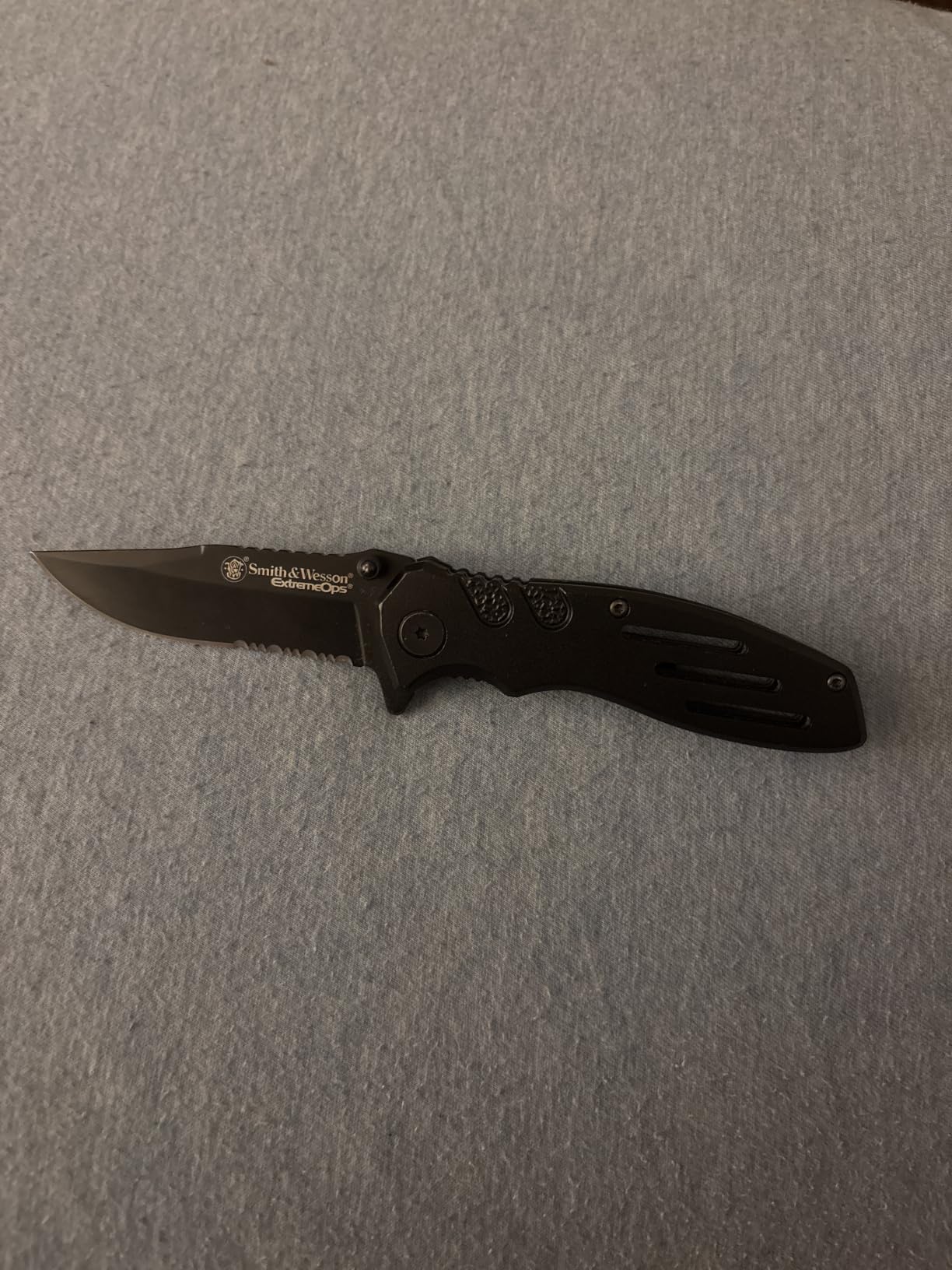 Smith & Wesson Accessories Extreme Ops SWA24S 7.1in S.S. Folding Knife with 3.1in Serrated Clip Point Blade and Aluminum Handle for Outdoor customer photo 2