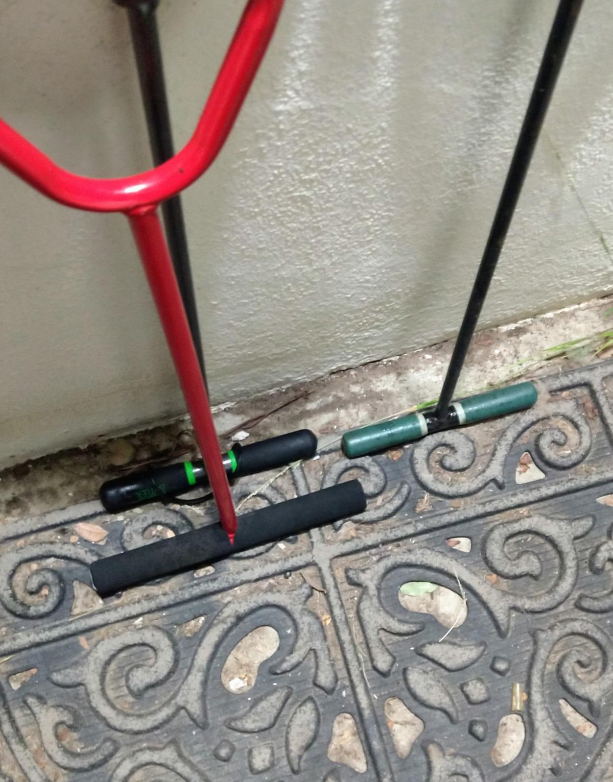 Yard Butler Manual Lawn Coring Aerator, ID-6C - Lawn Care Tool for Aerating - Long-Handled - Power-Coated Steel Construction - Comfortable Cushioned Handles Garden Tool - Easy to Use customer photo 1