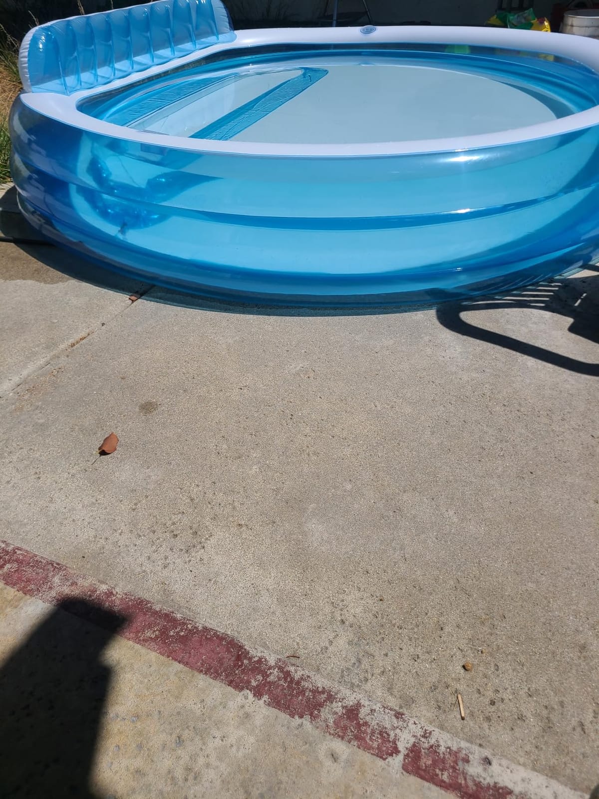 INTEX Round Family Lounge Inflatable Swimming Pool for Kids and Adults | 57190EP - Outdoor Backyard Swim Center with Built-In Bench & Drink Holders, 90in x 86in x 31in customer photo 1