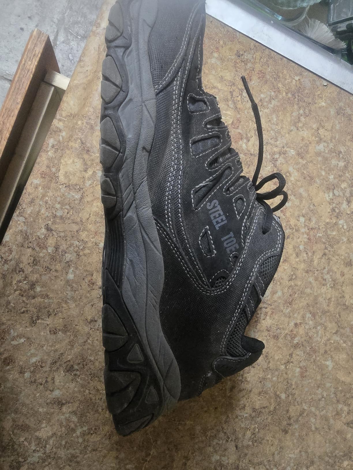 Skechers Men's Cankton Steel Toe Lace Up | Walking, Slip-ins, Max Cushioning, Glide-Step, Air-Cooled Goga Mat, Machine Washable customer photo 1
