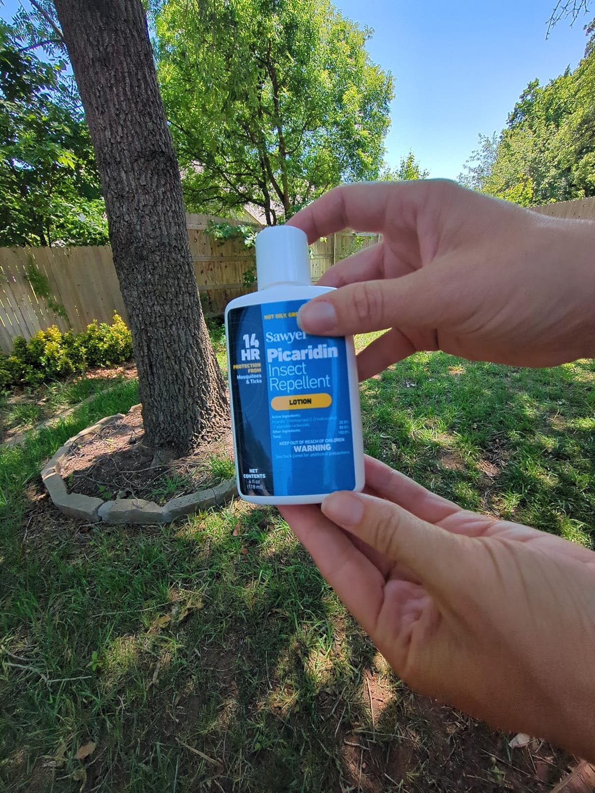 Sawyer Products SP564 Premium Insect Repellent with 20% Picaridin, Lotion, 4-Ounce customer photo 1