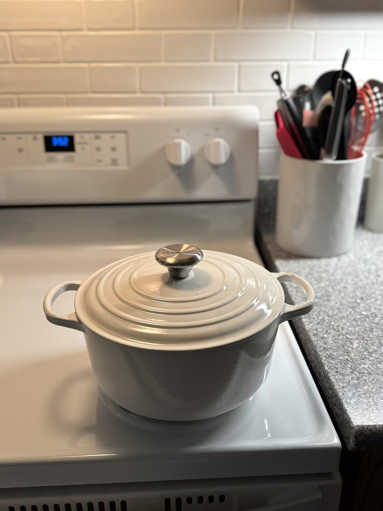 Le Creuset Enameled Cast Iron Round Dutch Oven, 5.5 qt., Flame customer photo 1