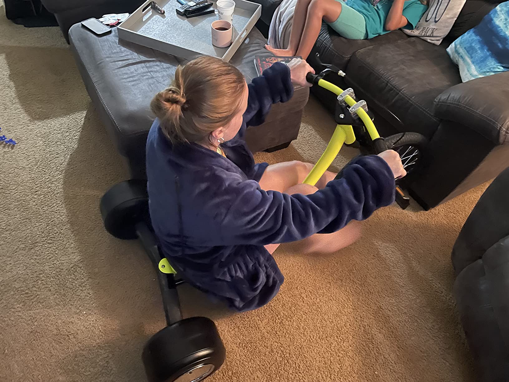 Razor DXT Drift Trike Yellow, One Size | Proper Freestyle w/ Foot Pegs; Maximum Stability | Iconic Wheeled Ride-On For Kids, Adults Age 14+ customer photo 1