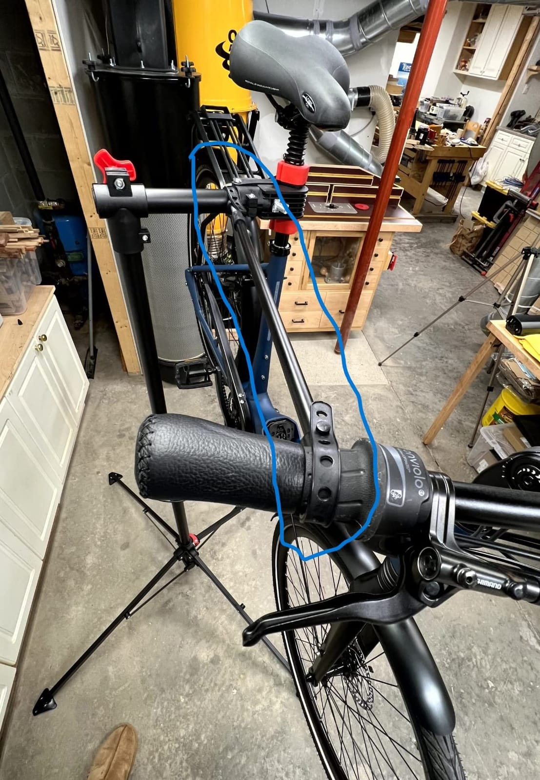 Yaheetech Bike Repair Stand Adjustable Foldable Bicycle Maintenance Rack customer photo 2