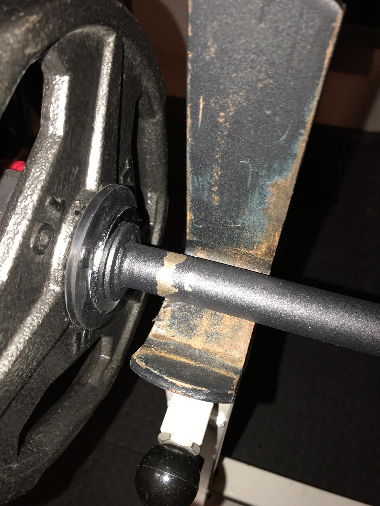 Valor Fitness Swiss Bar, Multi Grip Barbell for Olympic Plates | 300 lb Capacity, 2 Spring Clips, Neutral Grips, Bench Press, Rows, Triceps customer photo 2