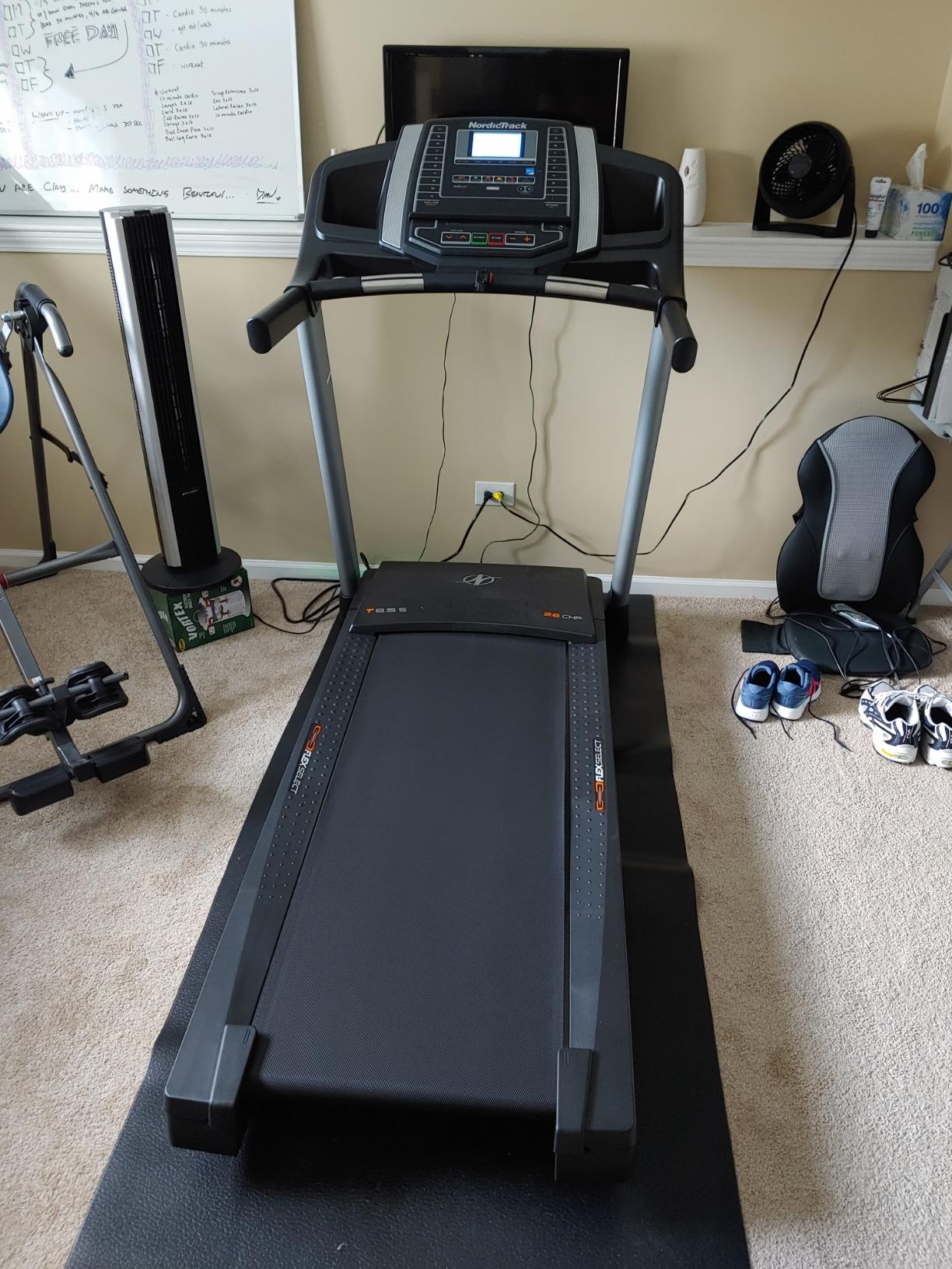 T Series Treadmills | Compact Treadmills for Home Gym Use With Cushioned Deck, Smart Incline Control, Heart Rate Training, and Guided Workouts customer photo 1