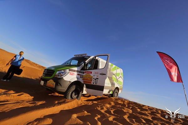 MAXTRAX | MKII FJ Red Vehicle Recovery Board | for 4WD, UV-Stabilized Flexible Nylon Material (MTX02FJR) customer photo 1