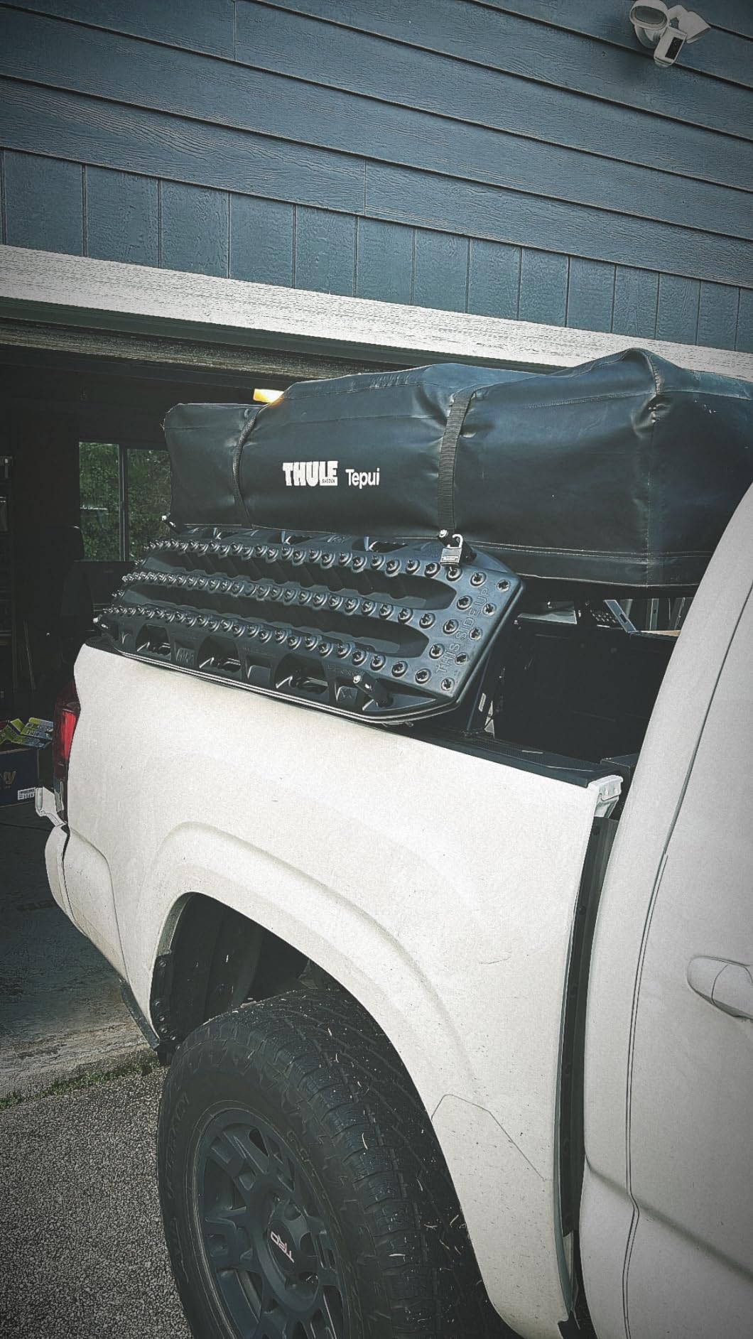 MAXTRAX | MKII FJ Red Vehicle Recovery Board | for 4WD, UV-Stabilized Flexible Nylon Material (MTX02FJR) customer photo 2
