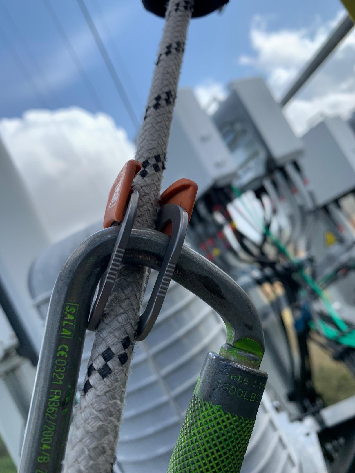 PETZL TIBLOC Ultra-Compact Emergency Ascender - Orange customer photo 1