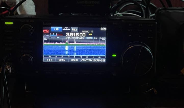 ICOM 7300 02 Direct Sampling Shortwave Radio Black customer photo 2