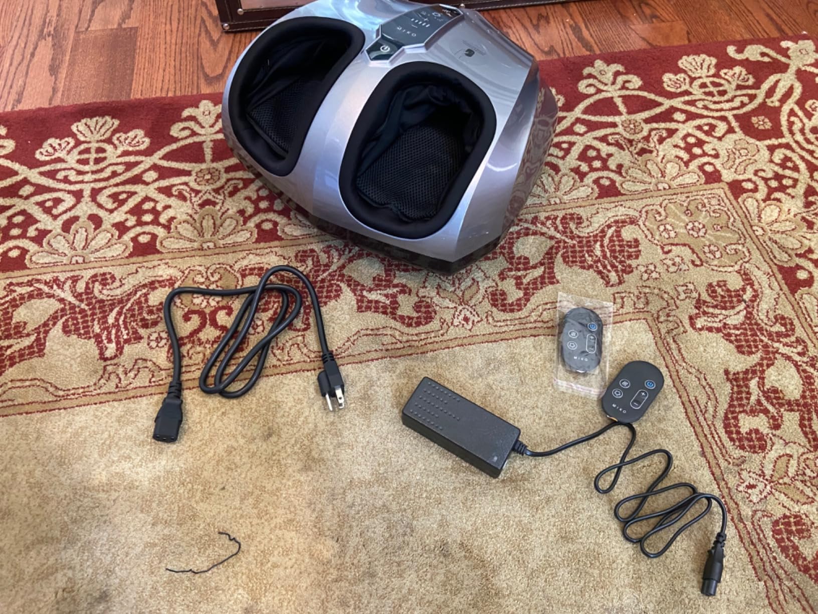 MIKO Shiatsu Foot Massager with Heat for Neuropathy & Plantar Fasciitis | Heated shiatsu feet massager, 5 intensity levels, deep compression & wireless remote, fits feet up to men's size 12 customer photo 1