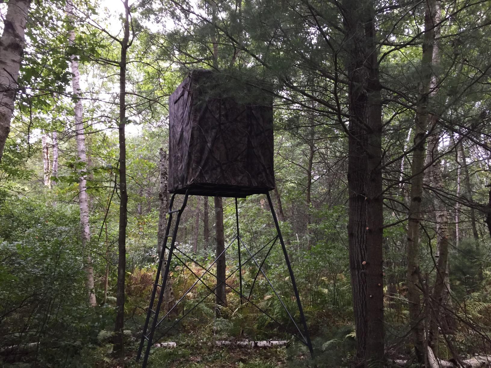 Guide Gear Elevated Deer Hunting Blind, Camo Tent for Tower Stand, 2 Person, Universal customer photo 1