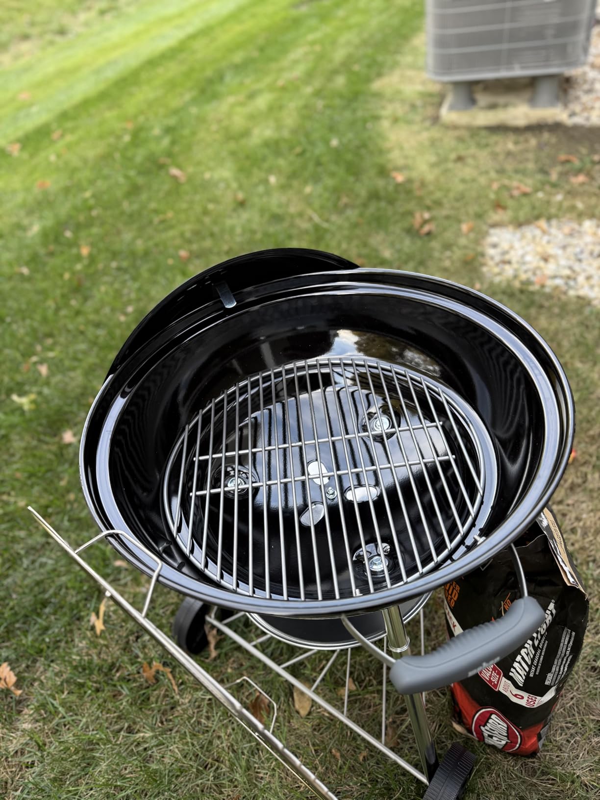 Weber Jumbo Joe Premium Compact Charcoal Grill, 22-Inch, Black | Compact Outdoor BBQ Grill with Durable Plated Steel Grates customer photo 2