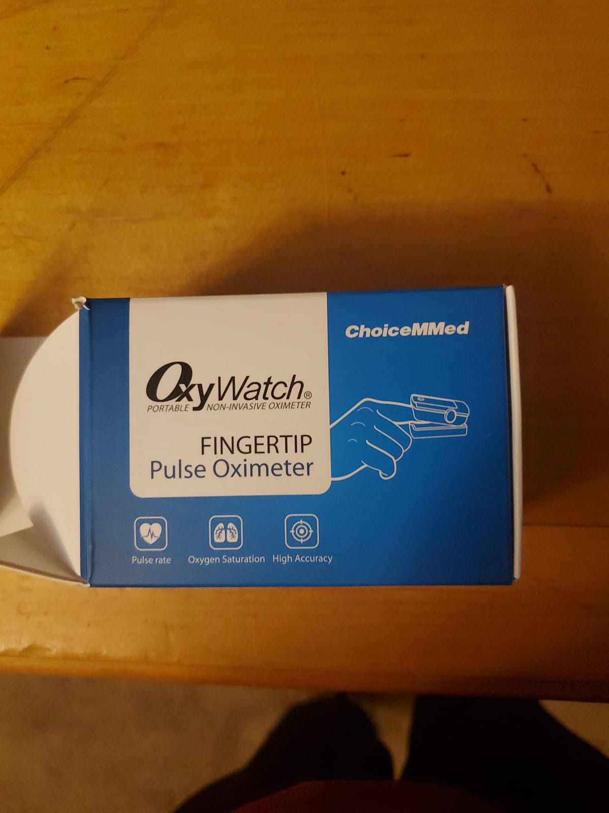 CHOICEMMed Finger Pulse Oximeter, Blood Oxygen Saturation Monitor, Fingertip O2 Sensor with LED Display, Pulse Rate Reader, Portable SpO2 Monitor with Batteries, Carry Case & Lanyard, Blue customer photo 2