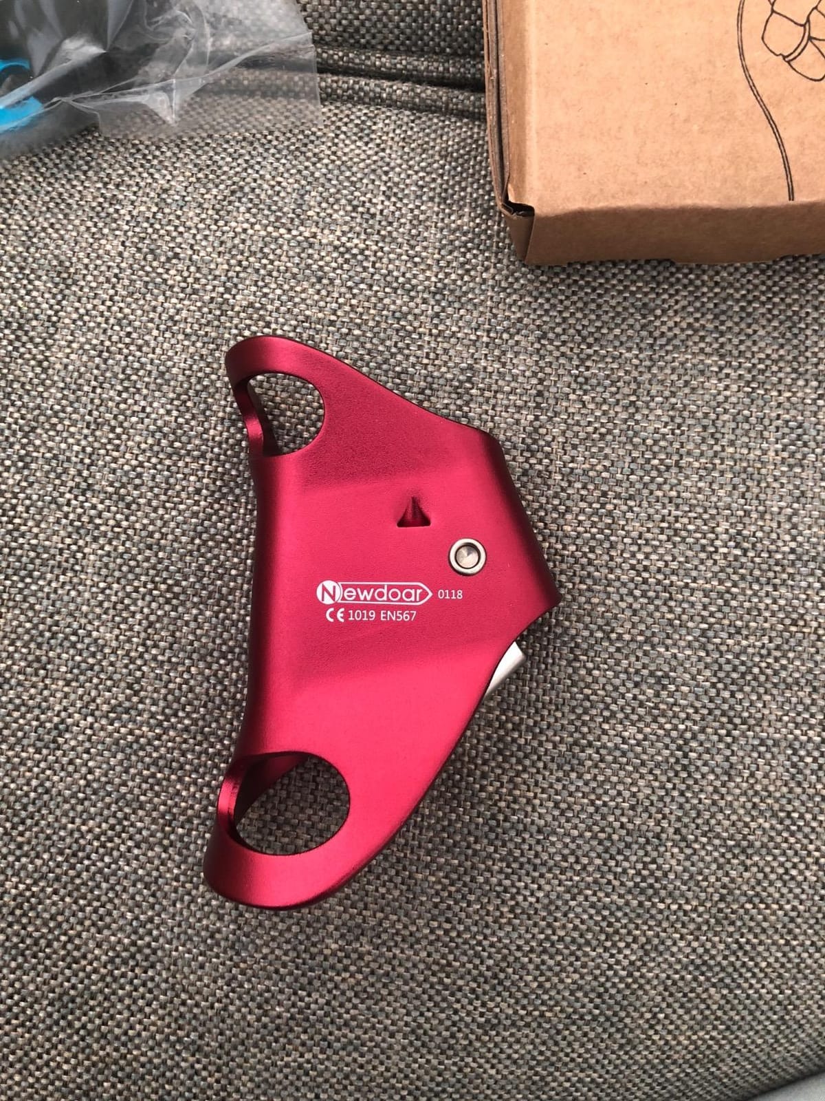 NewDoar UIAA & CE Certified Hand Ascender Rock Climbing Tree Arborist Rappelling Gear Equipment Rope Clamp for 8~13MM Rope customer photo 2
