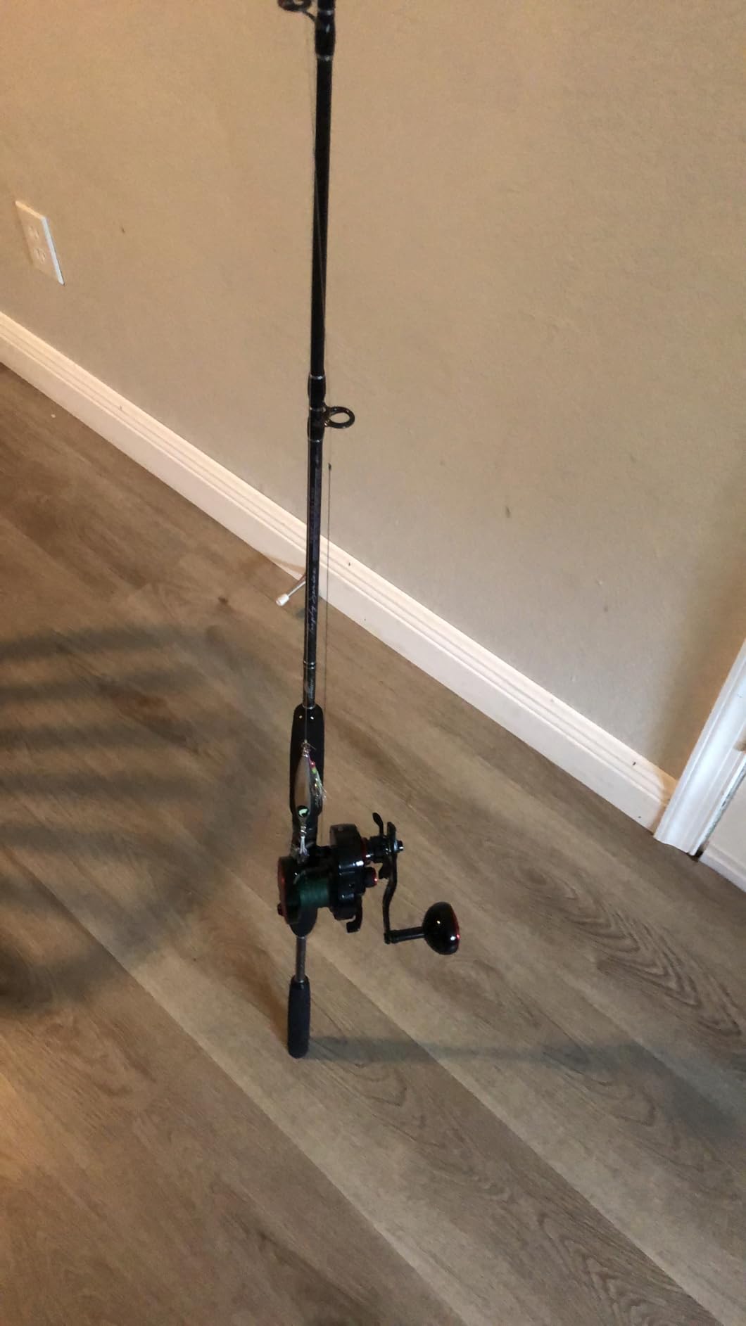 Tsunami Trophy Slow Pitch Jigging Conventional 661MH customer photo 1