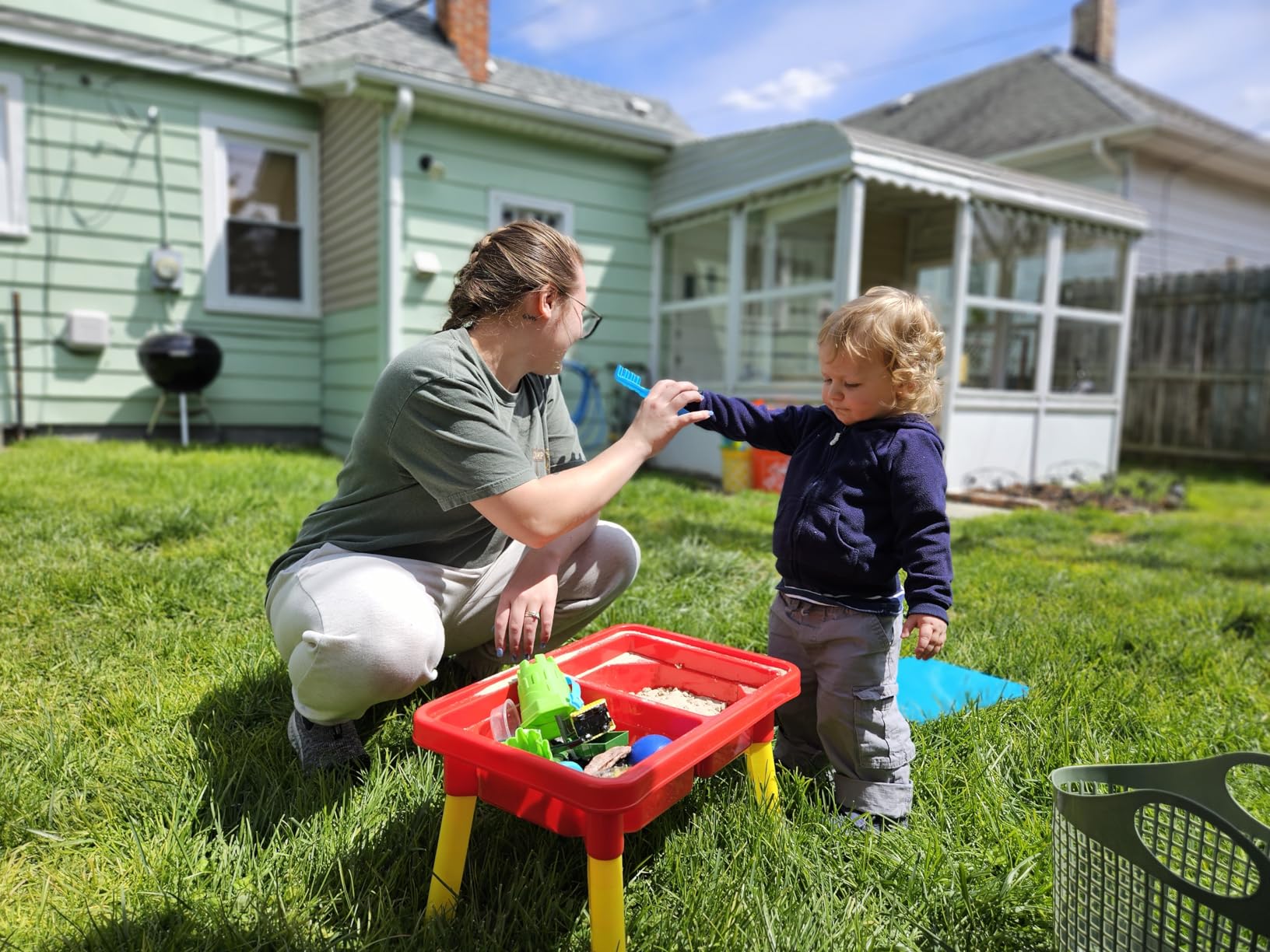 Kidoozie - Sand 'n Splash Activity Table | Scoop, pour and build at stand-up height - dual sensory bins with a cover for backyard mornings or playroom days, Ages 2+ customer photo 2