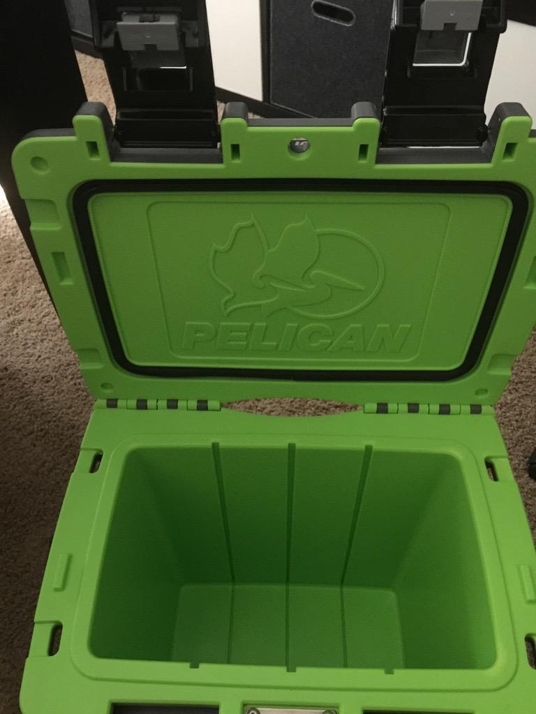 Pelican 20 Quart Elite Cooler customer photo 2