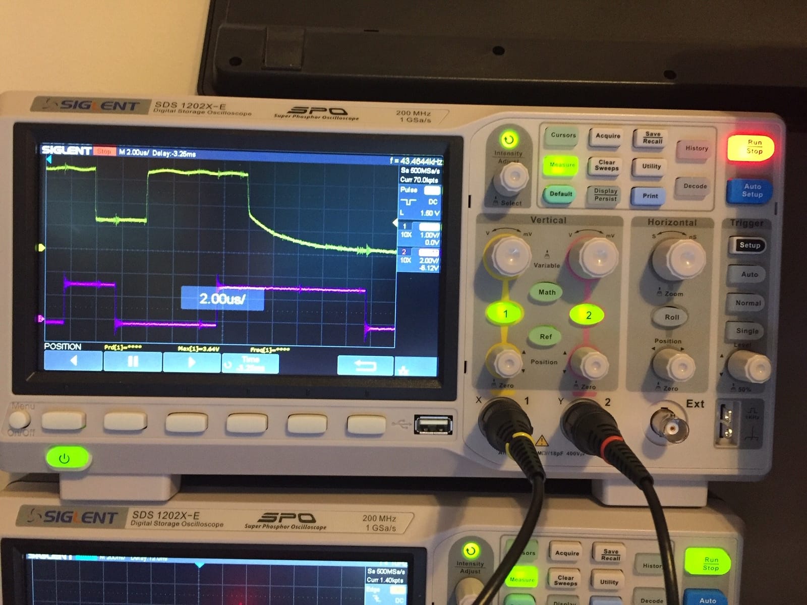 Siglent Technologies SDS1202X-E 200 mhz Digital Oscilloscope 2 Channels, Grey customer photo 2