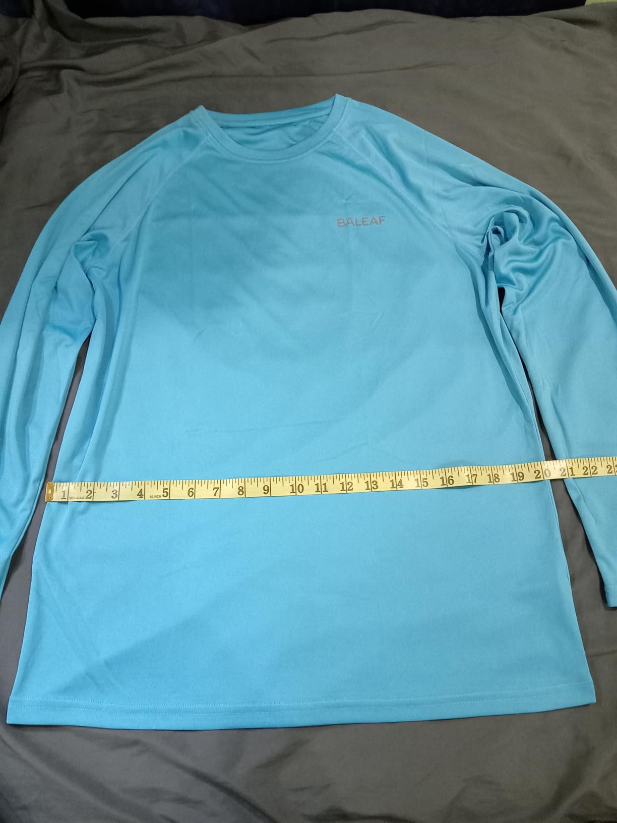baleaf Mens UPF 50+ Sun Protection Shirts Long Sleeve Rash Guard, Quick Dry 4-Way Stretch for Fishing Swimming Surfing customer photo 1