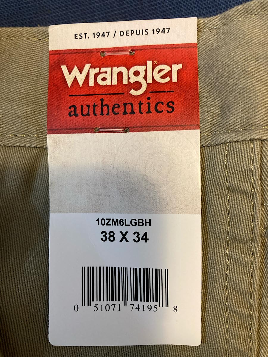 Wrangler Authentics Men's Twill Relaxed Fit Cargo Pant (Logan) customer photo 1
