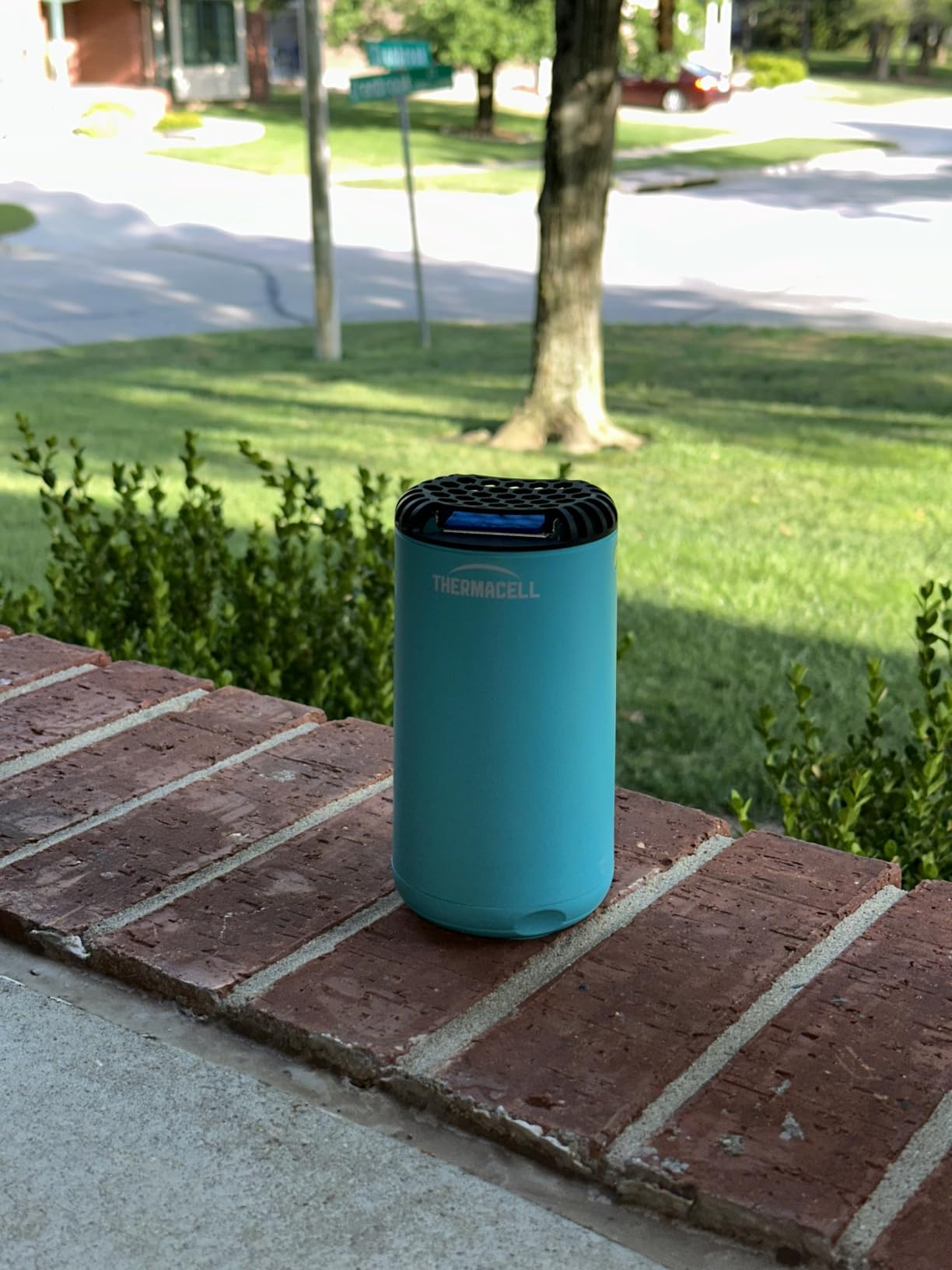 Thermacell Fuel-ZoneGuard Base Patio Shield Mosquito Repeller, Glacial Blue customer photo 2
