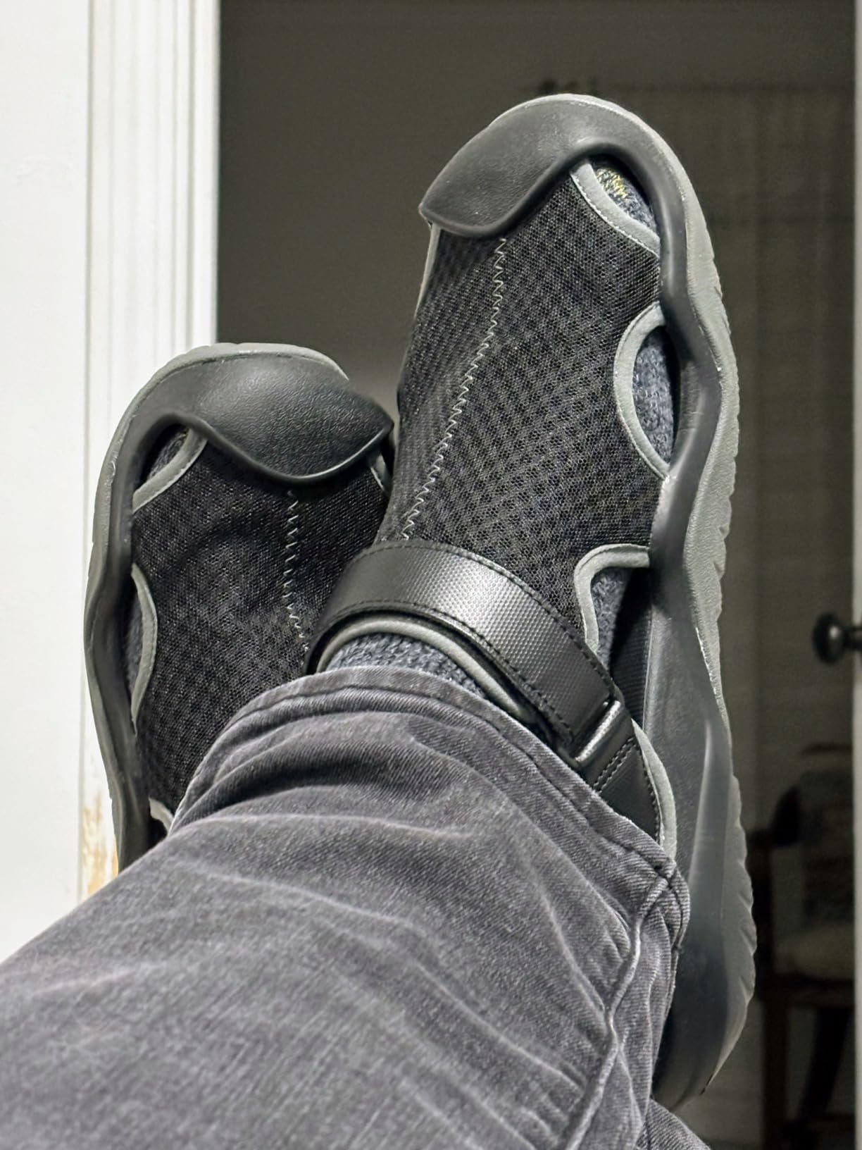 Crocs Men's Swiftwater Mesh Deck Sandals customer photo 1