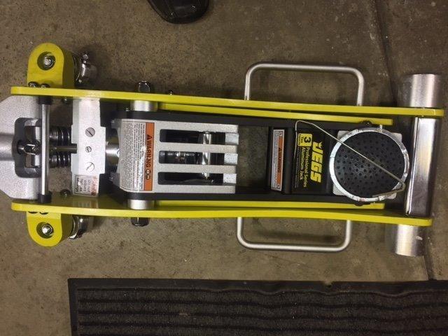 3-Ton Aluminum Floor Jack [6,000 lbs. Capacity] | 3-Ton, Low-Profile: Lifting Capacity: 6000 lbs, 4 9/16 in. Diameter Lifting Pad customer photo 1