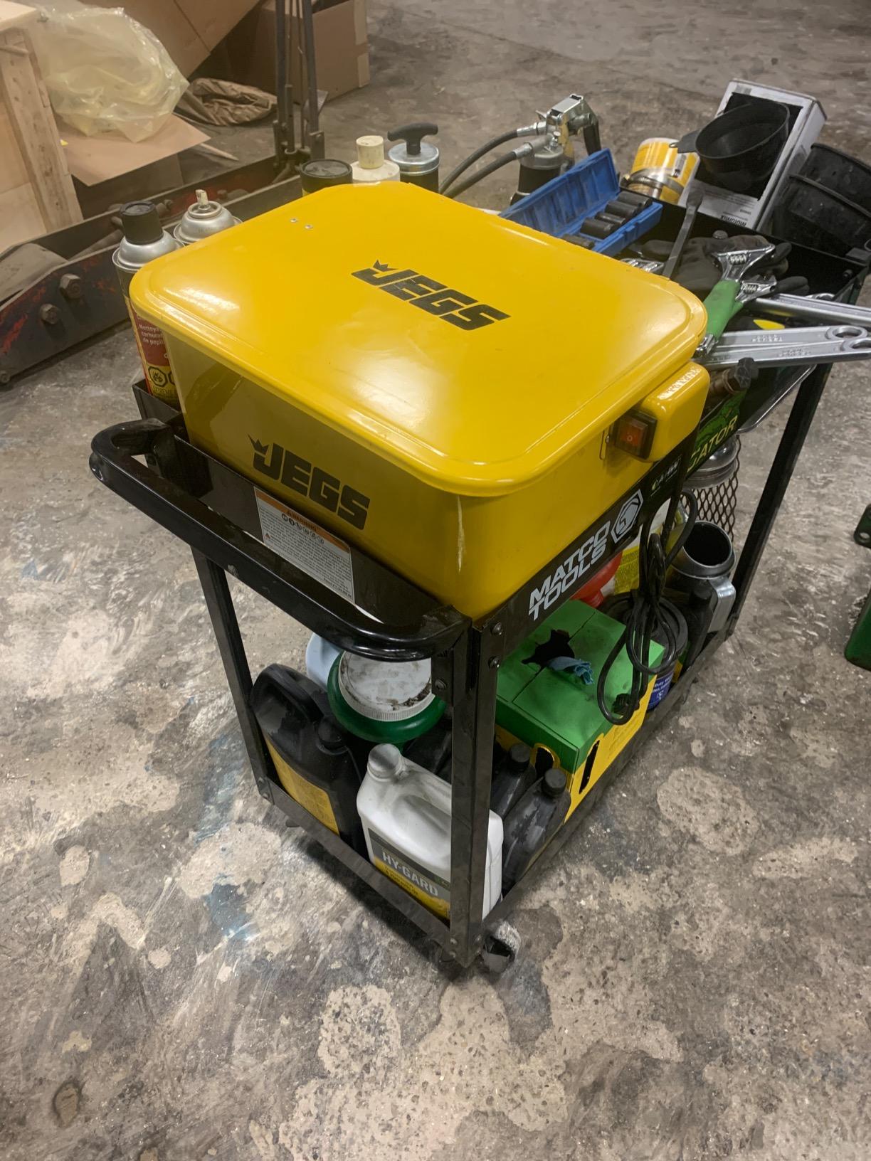 Portable Parts Washer [5-Gallon Tank] | Solvent Capacity: 3.5-Gallon, 110V/60Hz, Overall Size: 17.375 in. L x 14.250 in. W x 8.750 in. H, 15 lbs, Heavy-Duty Steel customer photo 1
