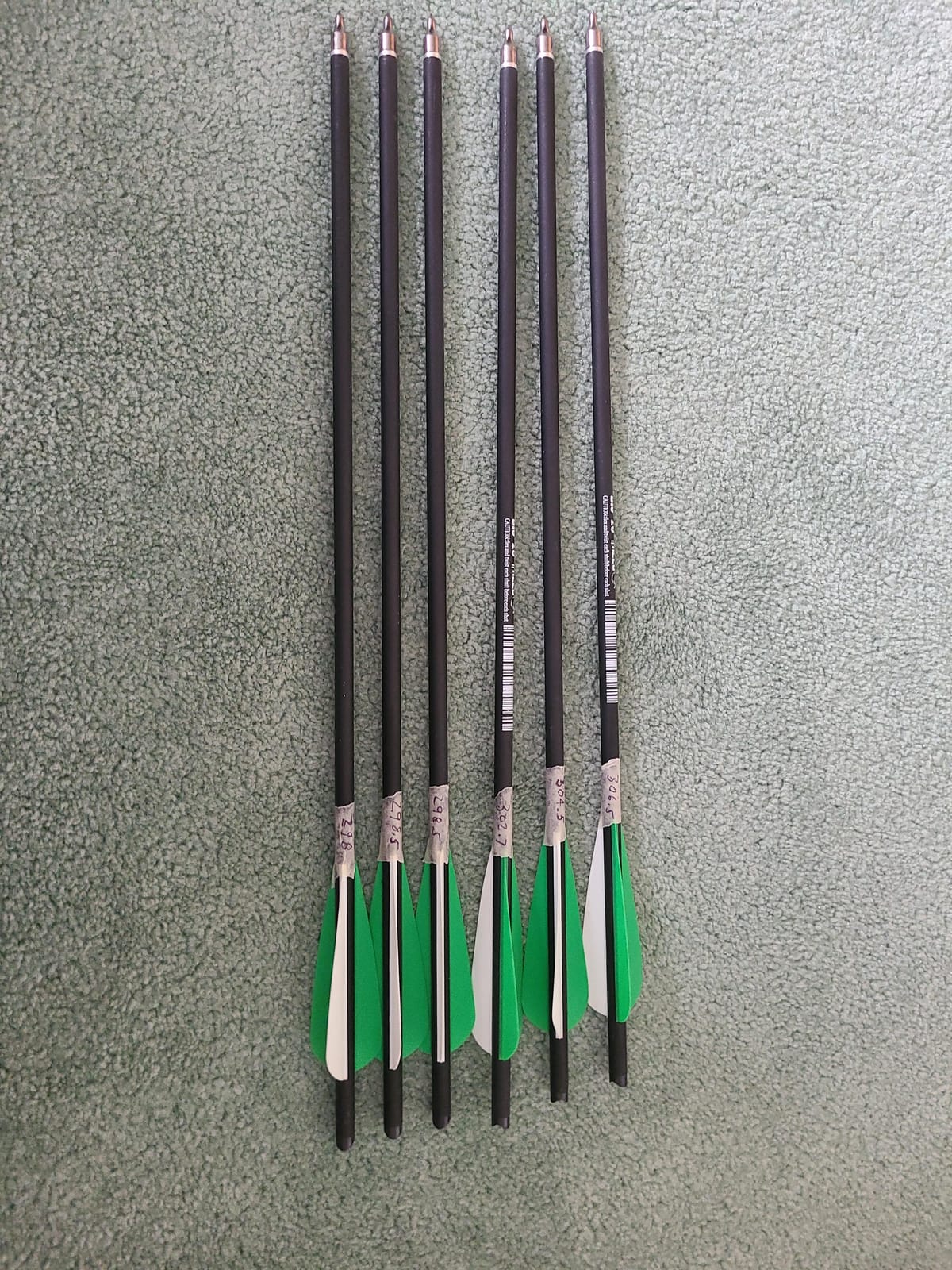 REEGOX Crossbow Bolts 16/18/20 inch Bio Crossbow Arrows with Moon Nocks and Removable Tips (Pack of 12) customer photo 2