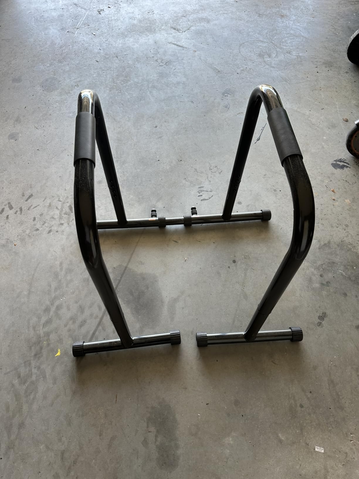 RELIFE REBUILD YOUR LIFE Dip Bar for Home Gym Training 400LBS Parallel Bars | Dip Station Heavy Duty Parallette & Parallel Bars, Sturdy Dip Stands Body Workout Fitness Calisthenics Workout Equipment customer photo 1