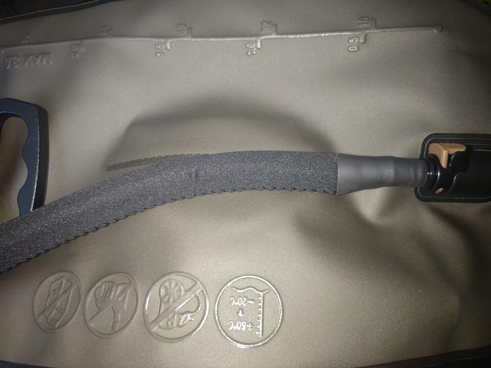 MARCHWAY 2L/2.5L/3L TPU Hydration Bladder, Ultra Durable Water Reservoir Bag with Insulated Tube customer photo 2