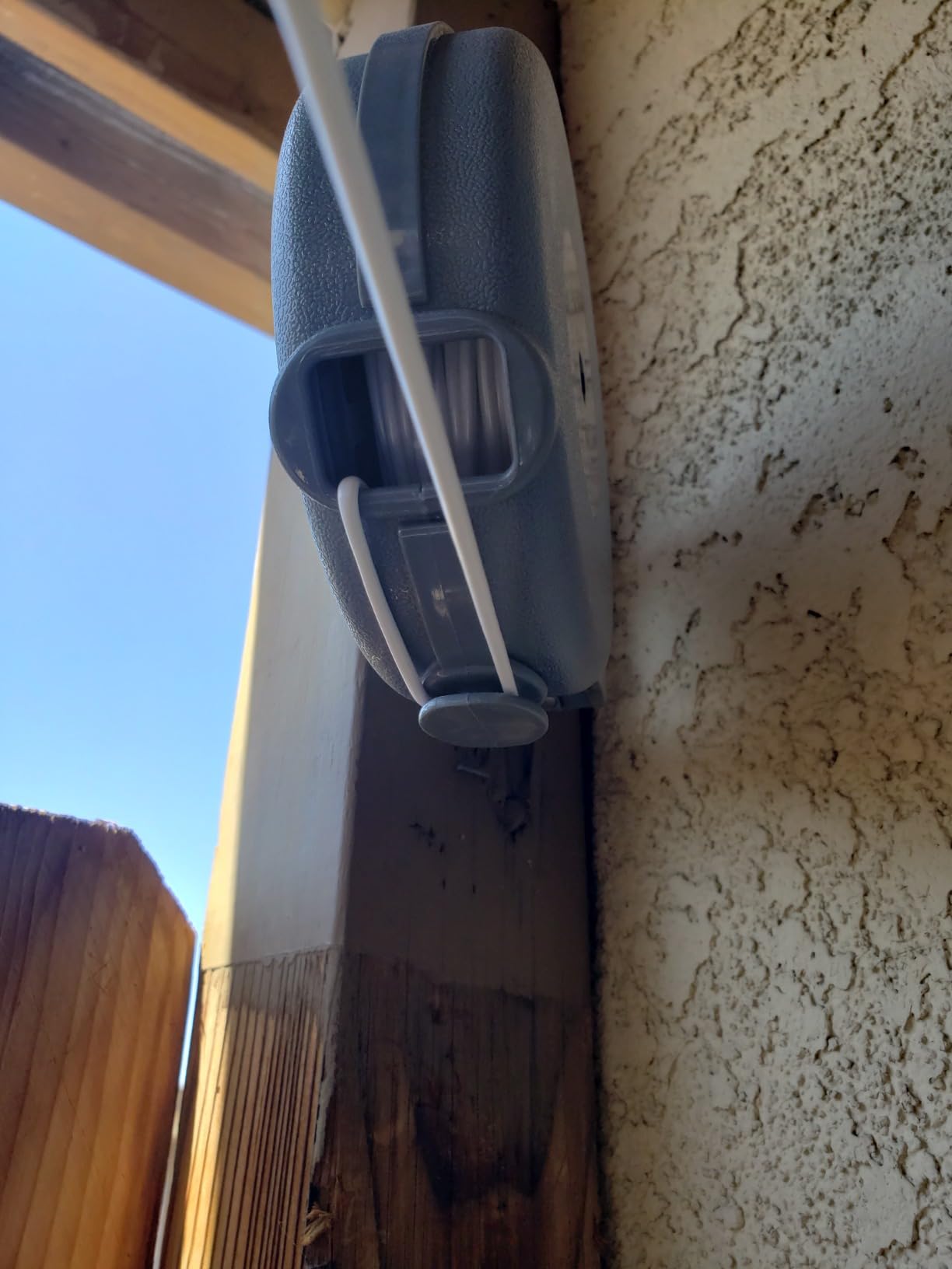 Retractable Clothesline - Portable Heavy Duty Indoor and Outdoor Washing Line - 45 Feet PVC Retracting Clothes Line with Wall Mount Hang the Wet Dry Clothing Laundry - Easy Installation (Grey) customer photo 1