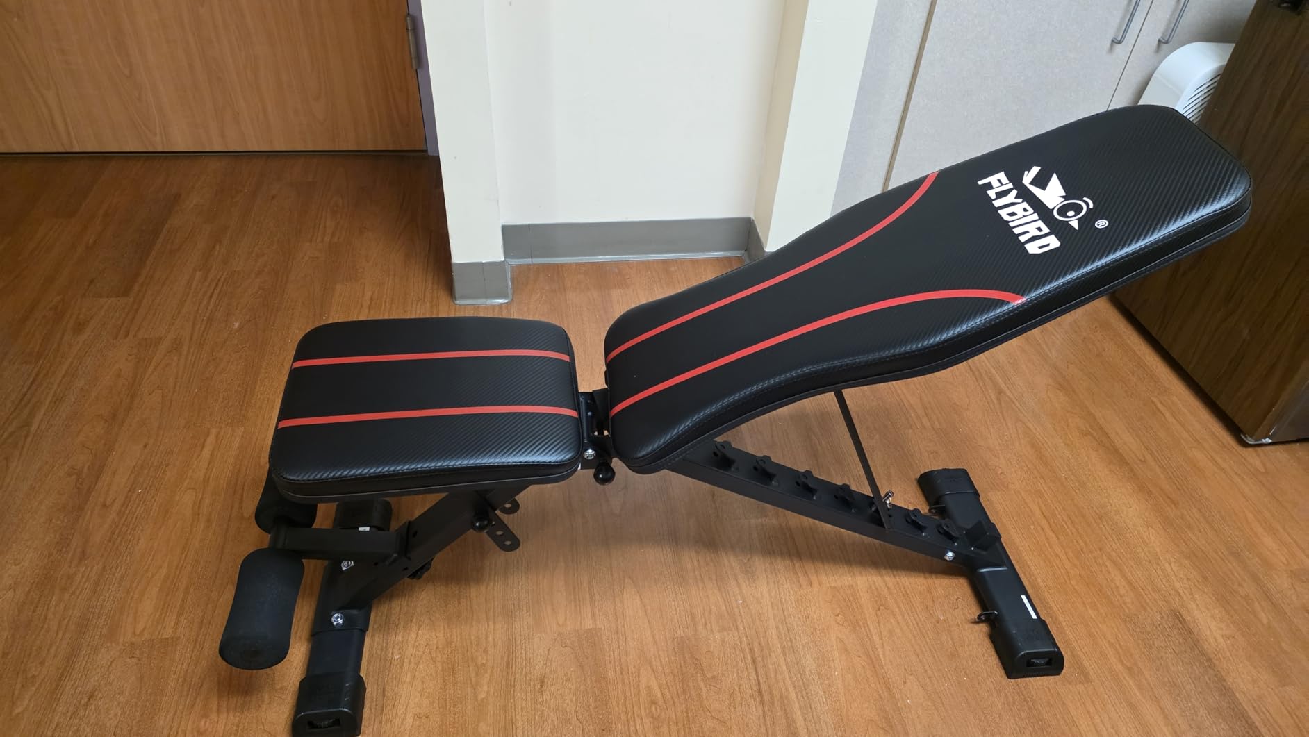 FLYBIRD WB2 Weight Bench, Utility Adjustable Weight Bench for Full Body Workout customer photo 1