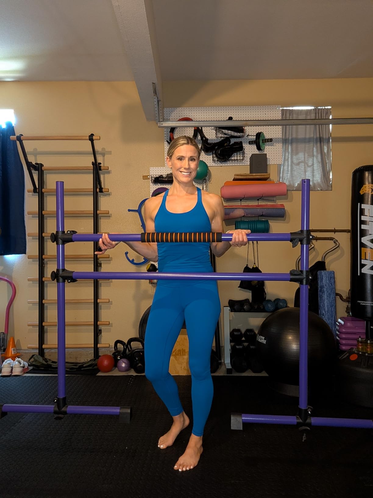 GOFLAME Ballet Barre Portable Double, 4FT Freestanding Ballet Barre Adjustable, Heavy Duty Dancing Stretching Ballet Bar for Home, Dance Barre, Fitness Ballet Bar customer photo 2