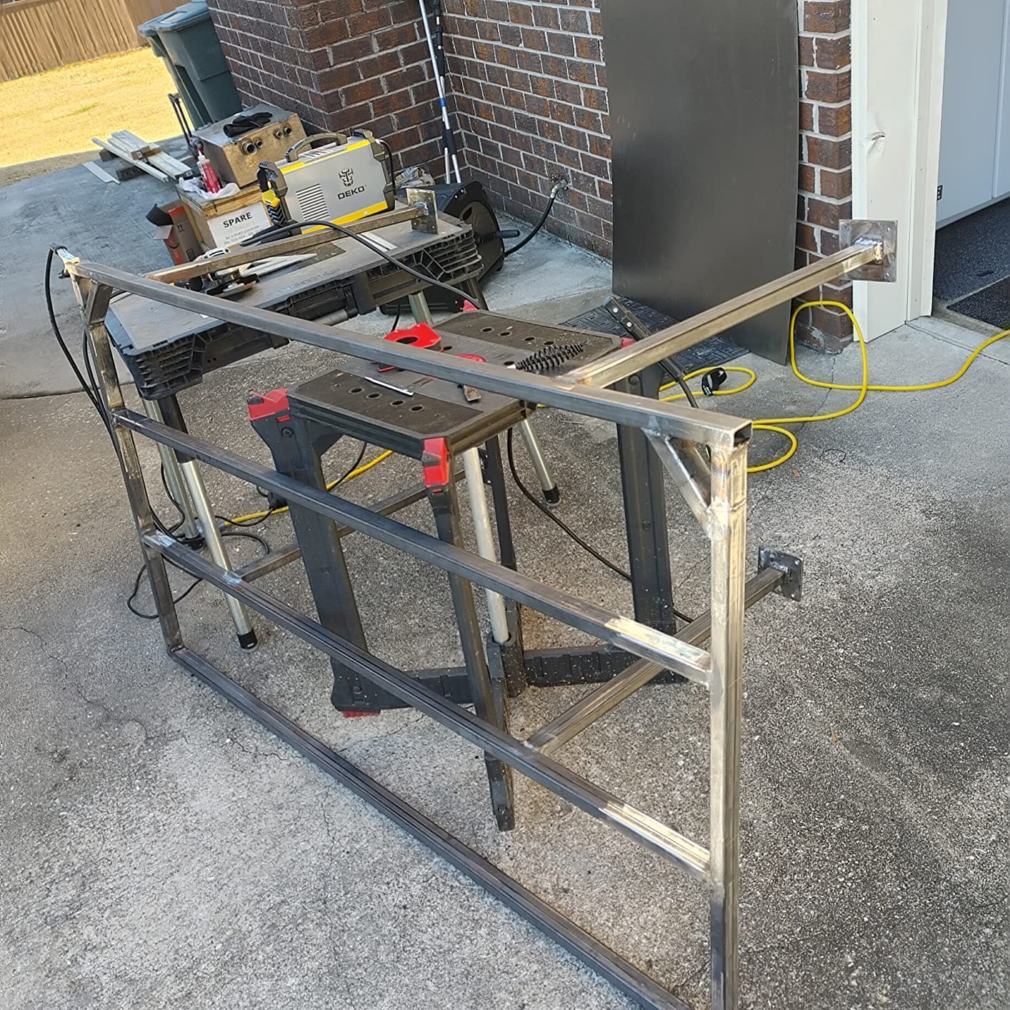 DEKOPRO 110/220V MMA Welder,160A ARC Welder Machine IGBT Digital Display LCD Hot Start Welder with Electrode Holder,Work Clamp, Input Power Adapter Cable and Brush customer photo 1