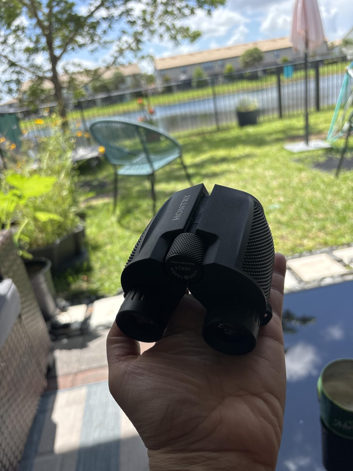 Hontry 10x25 Compact Binoculars for Adults and Kids | Bird Watching, Travel, Cruise Ship, Sport Games, Theater, Concerts, Road Trip customer photo 1