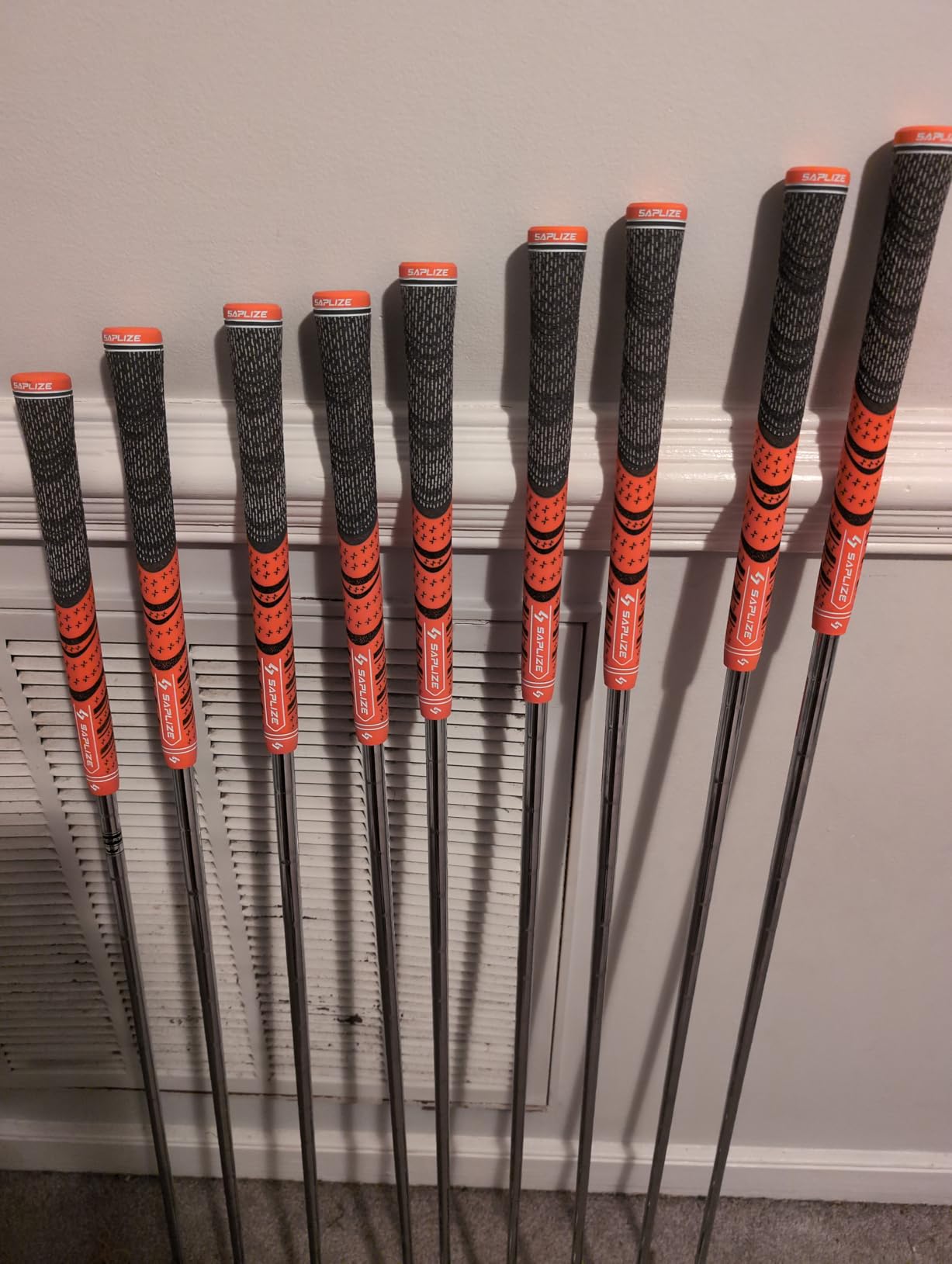 SAPLIZE Cross Cord Golf Grips Set of 13 Grips with Tape or Full Regripping Kit, Std/Mid/Jumbo, Low Taper Design, Multi-compound Hybrid, Anti-Slip Golf Club Grips, T30 Flow Series customer photo 1