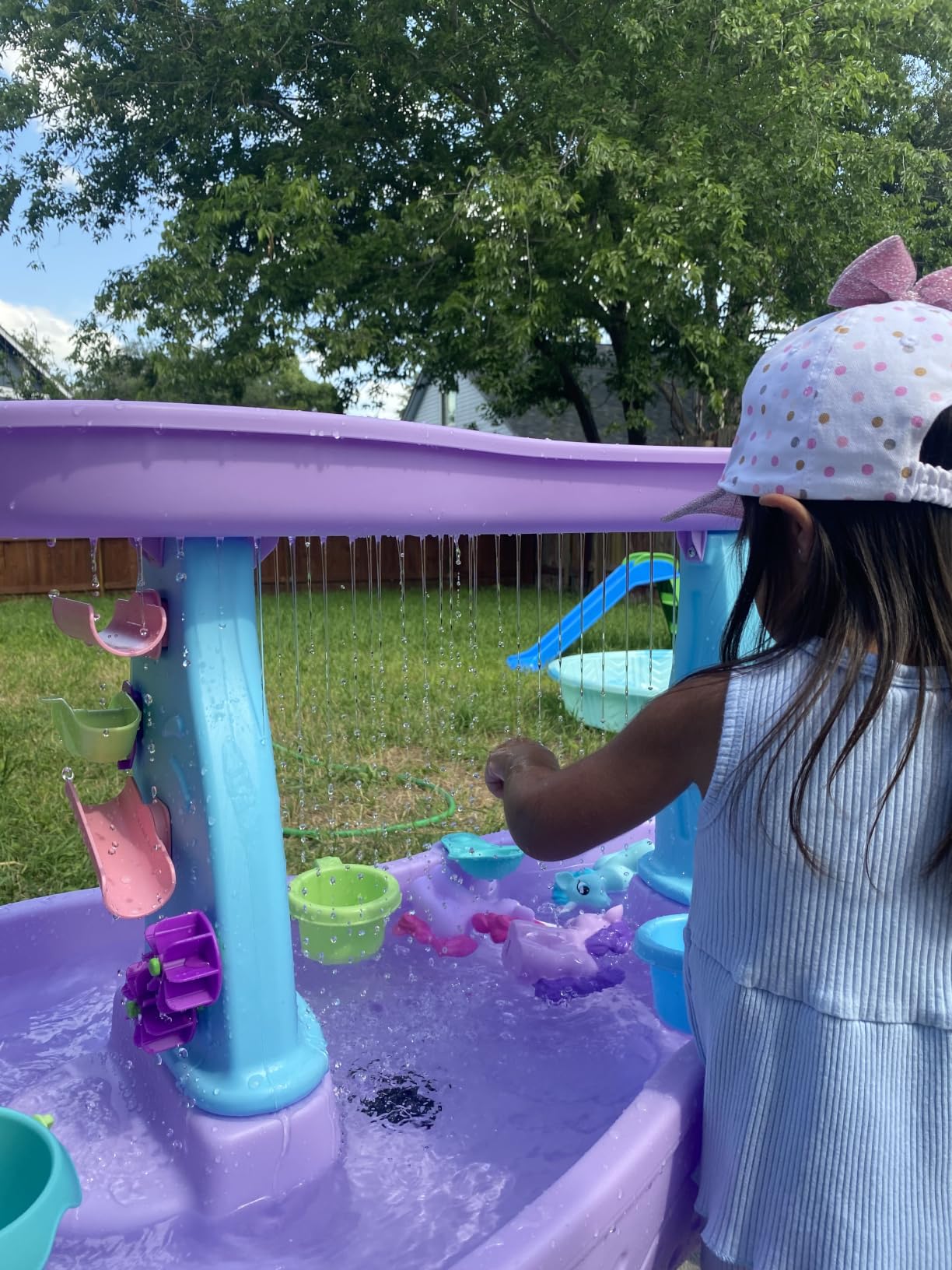 Step2 Tropical Rainforest Water Table for Kids, Toddler Outdoor Sensory Play Table, 13 Accessories, Ages 18 Months+ customer photo 1