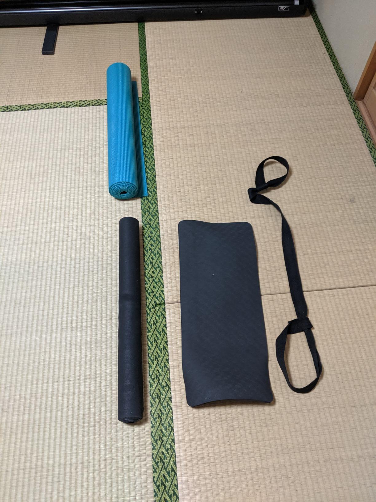 June & Juniper Travel Yoga Mat Foldable Lightweight - Thin Light Non-Slip Travel Yoga Mat Eco customer photo 1