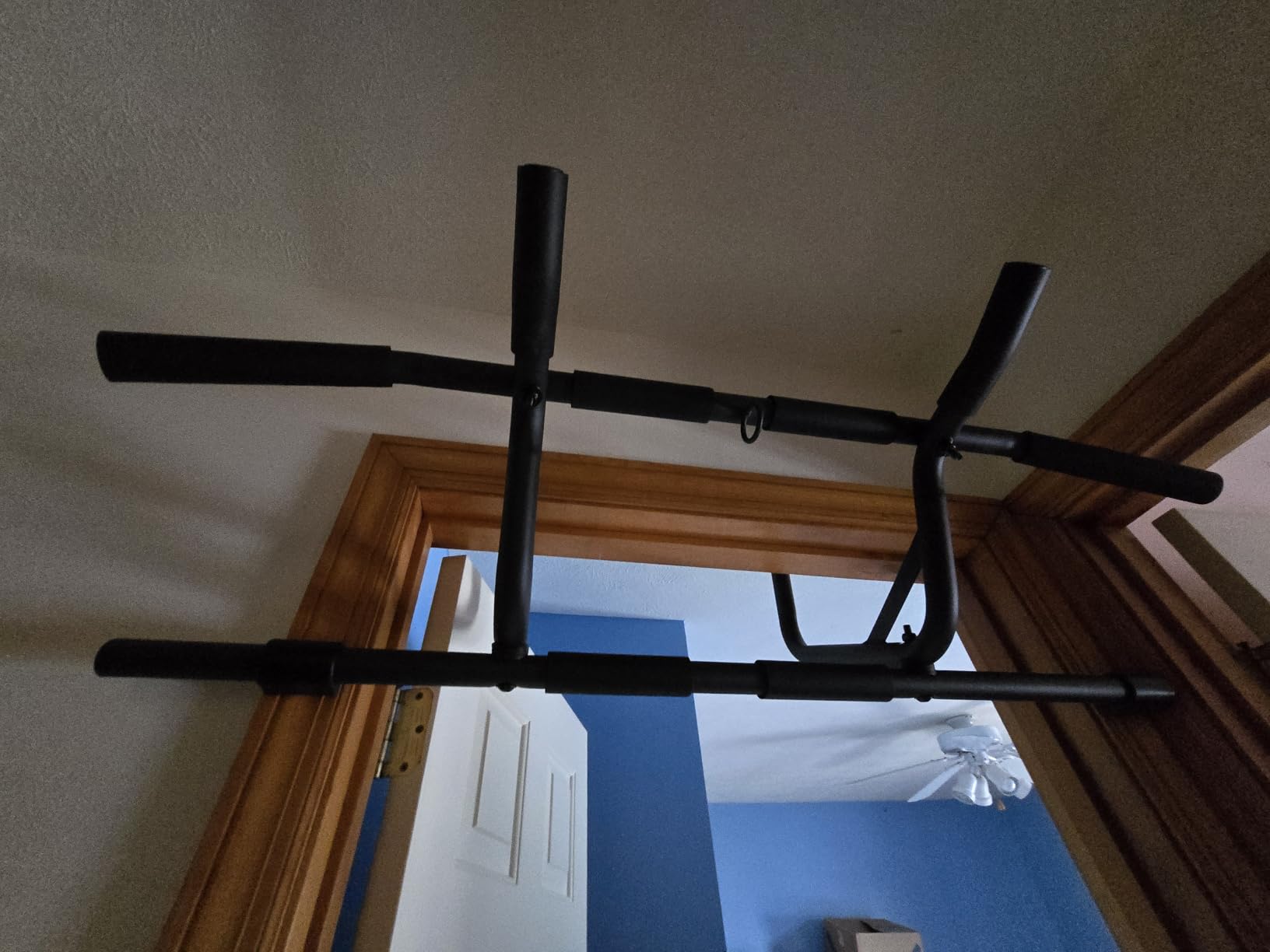 PULLUP & DIP Pull-up bar for door frames for hanging without screws and no slipping, professional door bar, pull-up bar with padded handles customer photo 1