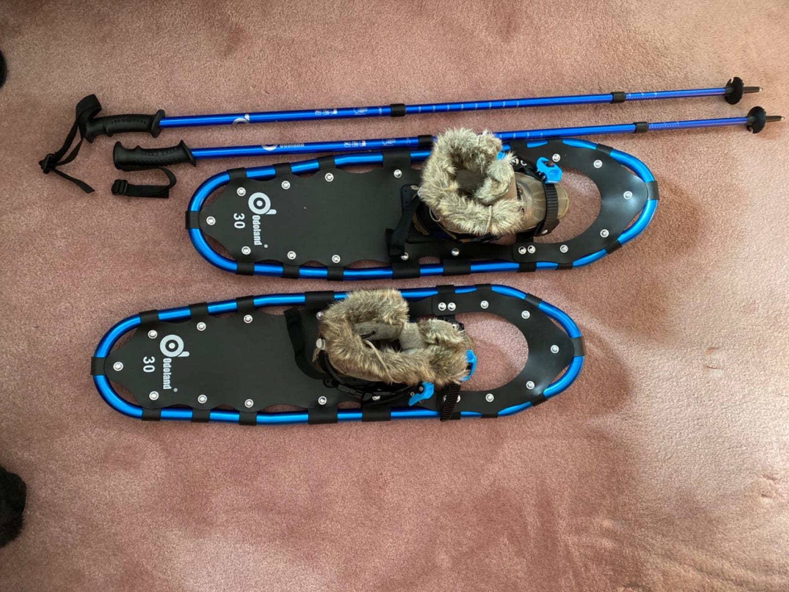 Odoland 21/25/30 Inch Snowshoes with Trekking Poles for Men Women Youth, Waterproof Snow Leg Gaiters and Carrying Bag, Lightweight Aluminum, Heel Lift, Snow Shoes Easy to Wear customer photo 1