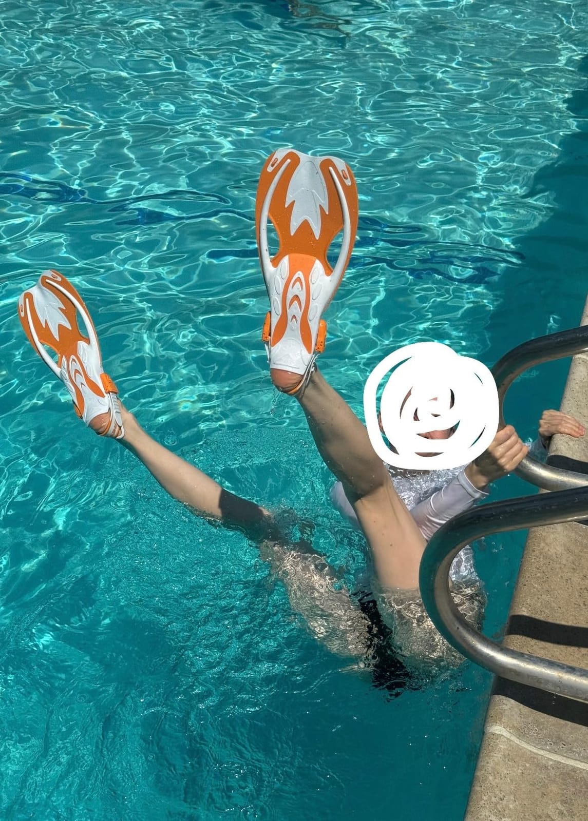 Cressi Rocks Fins, Kids Open Heel Short Fins with Adjustable Straps for Snorkeling and Swimming - Cressi: Quality Since 1946 customer photo 2