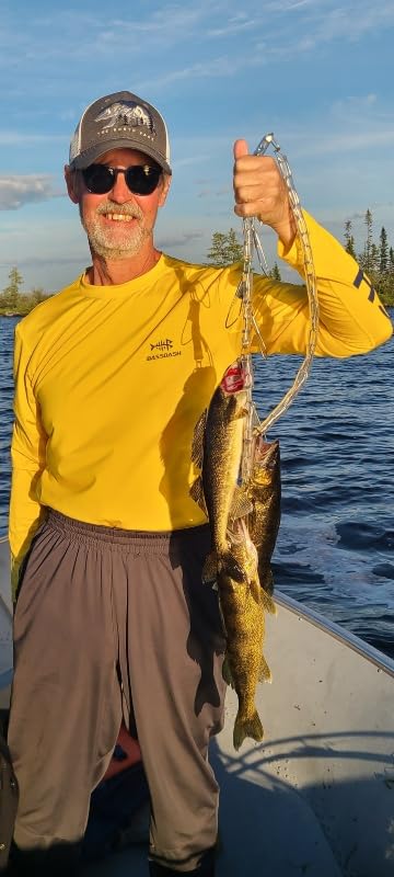 BASSDASH Fishing T Shirts for Men UV Sun Protection UPF 50+ Long Sleeve Tee T-Shirt customer photo 1