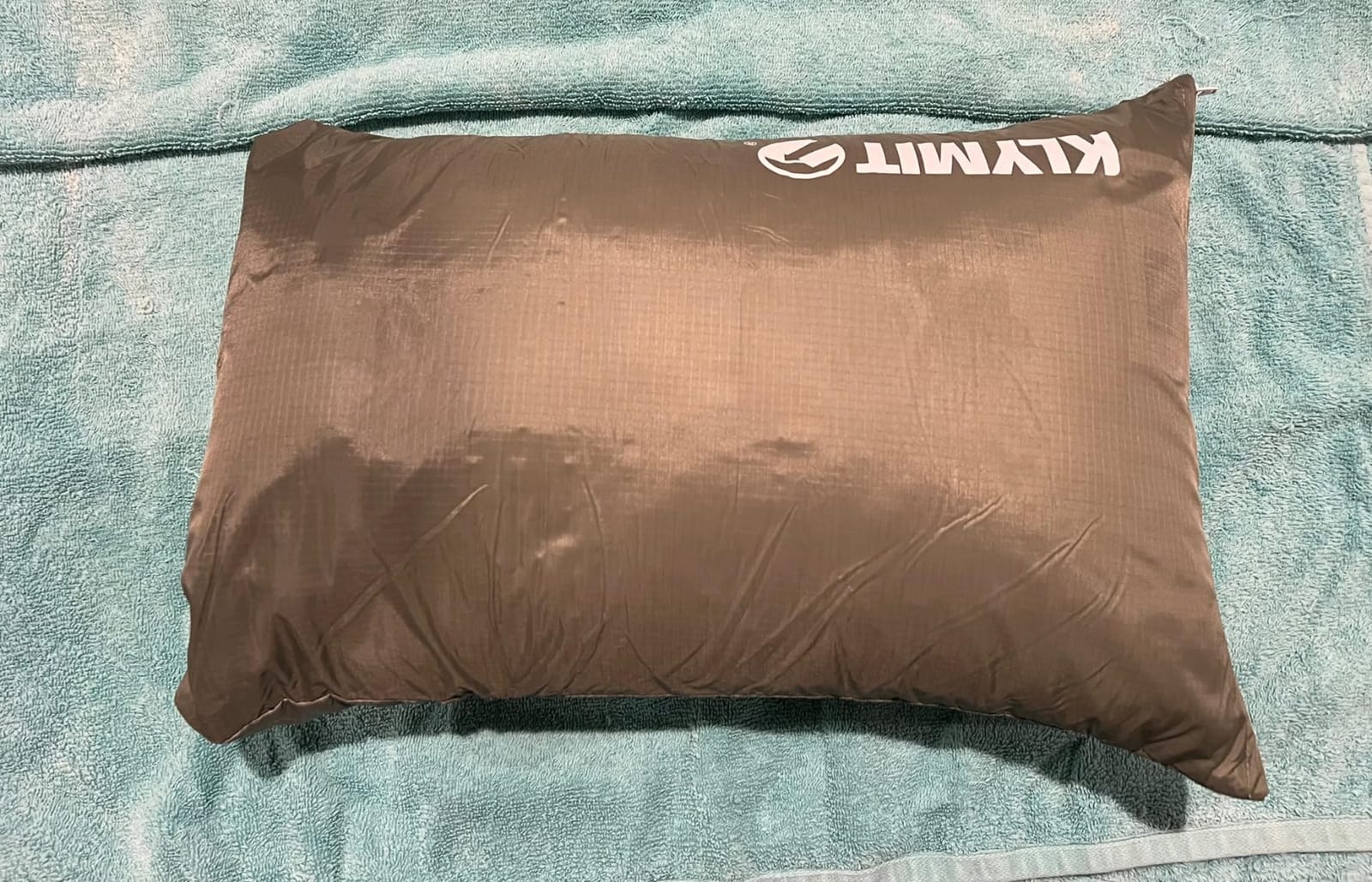Klymit Drift Camping Pillow, Shredded Memory Foam Travel Pillow with Reversible Cover for Outdoor Use, Green, Regular customer photo 2